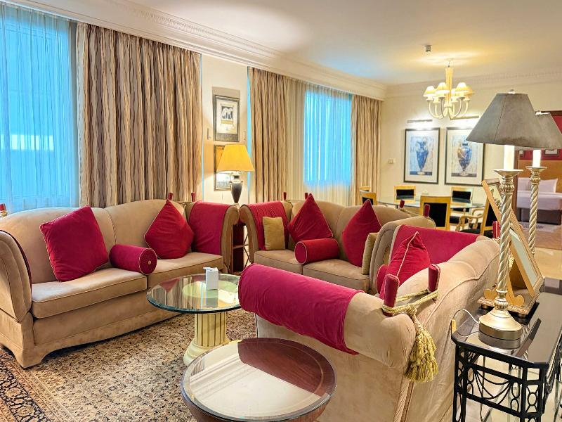 Sunday Suites Excelsior Hotel Deira image