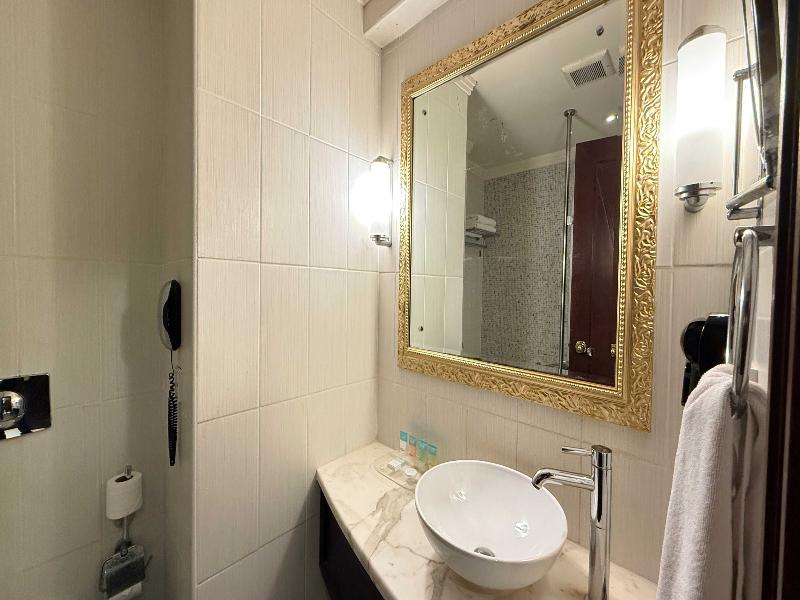 Sunday Suites Excelsior Hotel Deira image