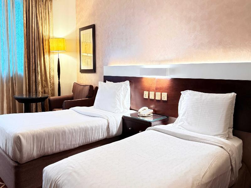 Sunday Suites Excelsior Hotel Deira image