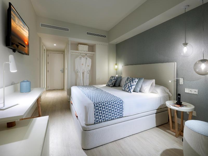 Palladium Hotel Menorca image
