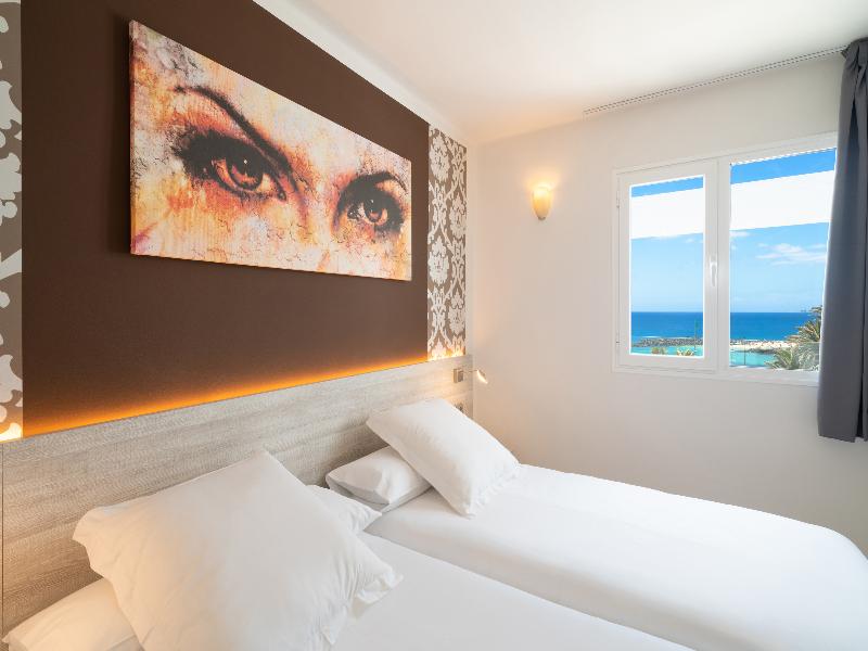 Galeon Playa image