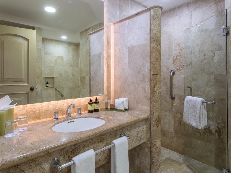 Sandos Cancun All Inclusive - Adults Only image