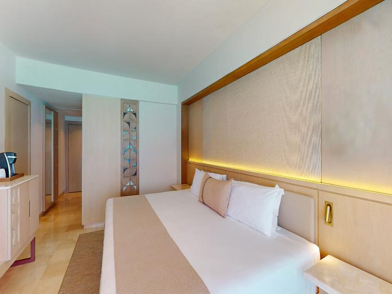 Grand Park Royal Cancun image