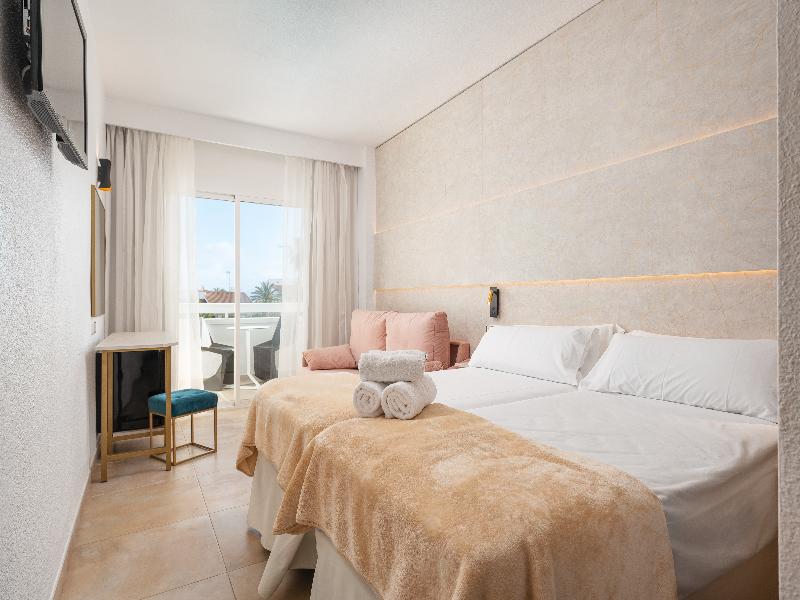 Hotel Condesa image