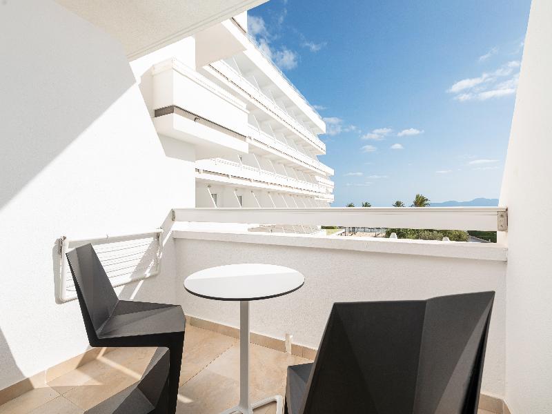 Hotel Condesa image