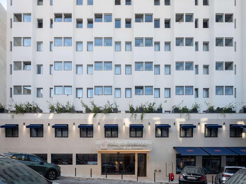 Holiday Inn Express Lisbon Principe Real, by IHG image