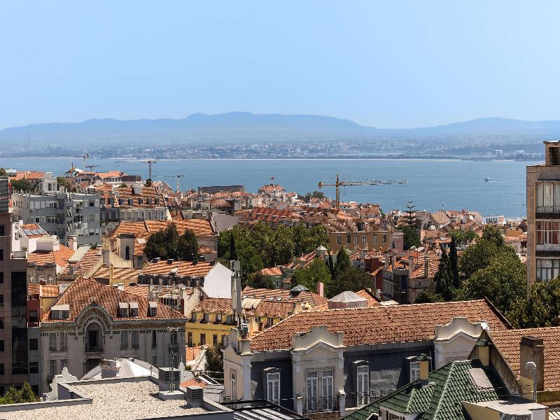 Holiday Inn Express Lisbon Principe Real, by IHG image