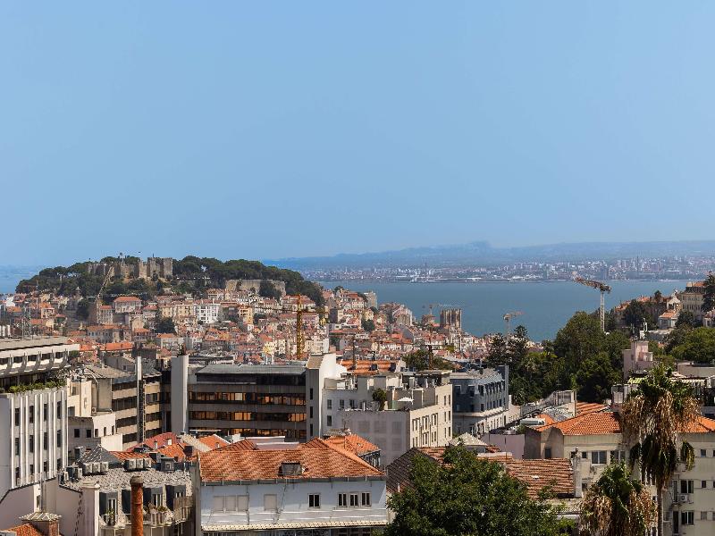 Holiday Inn Express Lisbon Principe Real, by IHG image