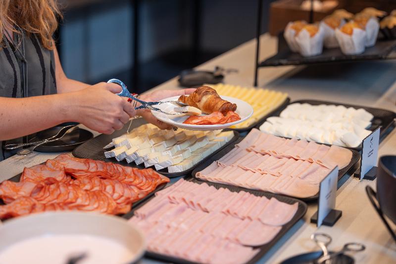 Holiday Inn Express Lisbon Principe Real, by IHG image