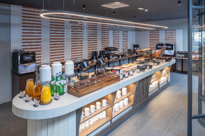 Holiday Inn Express Lisbon Principe Real, by IHG image