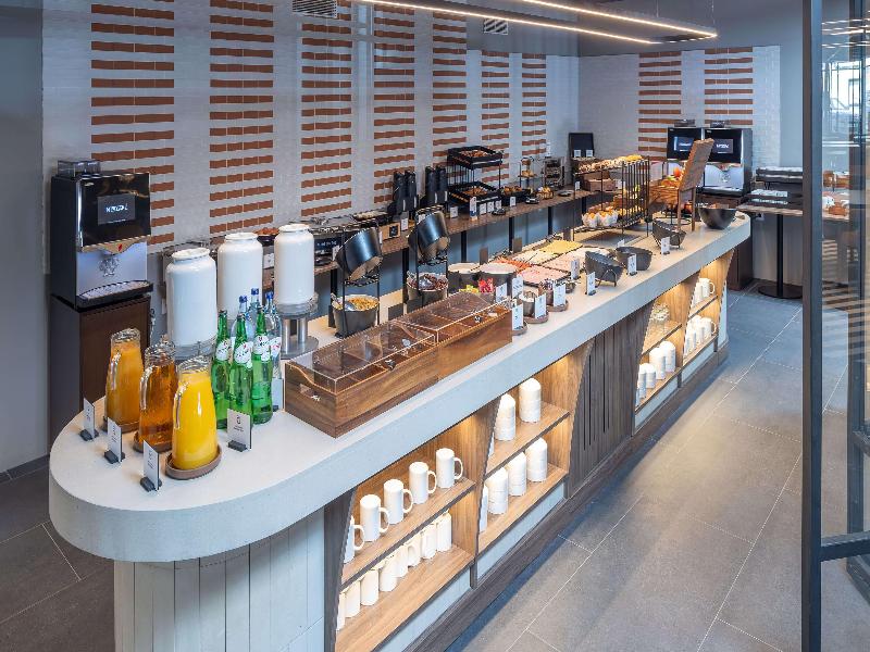 Holiday Inn Express Lisbon Principe Real, by IHG image