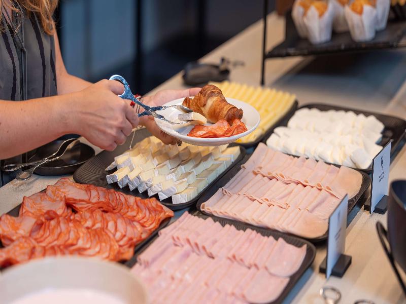 Holiday Inn Express Lisbon Principe Real, by IHG image