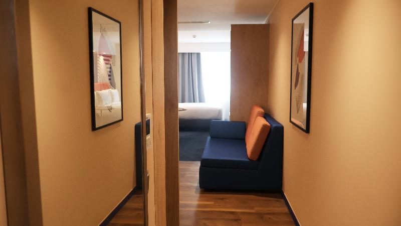 Holiday Inn Express Lisbon Principe Real, by IHG image