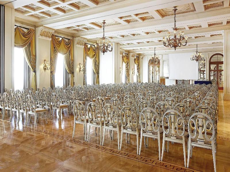 Grande Bretagne, A Luxury Collection Hotel image