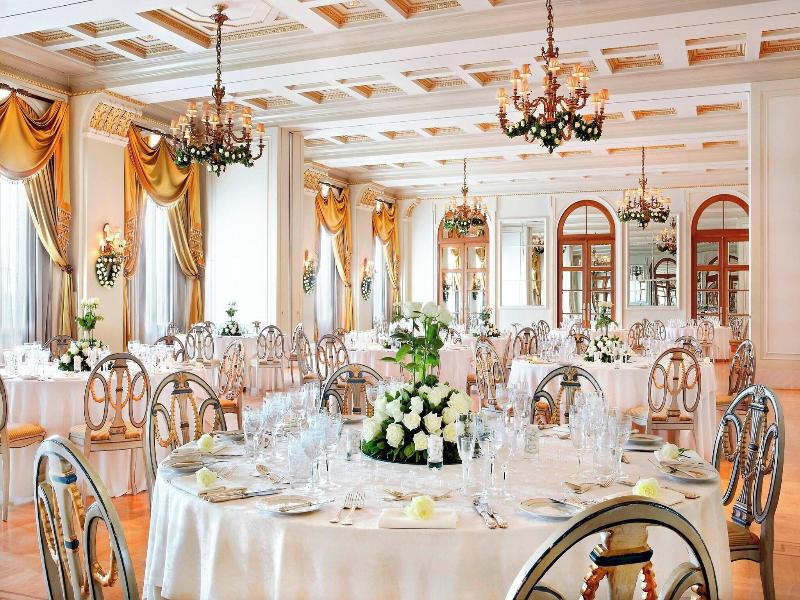 Grande Bretagne, A Luxury Collection Hotel image