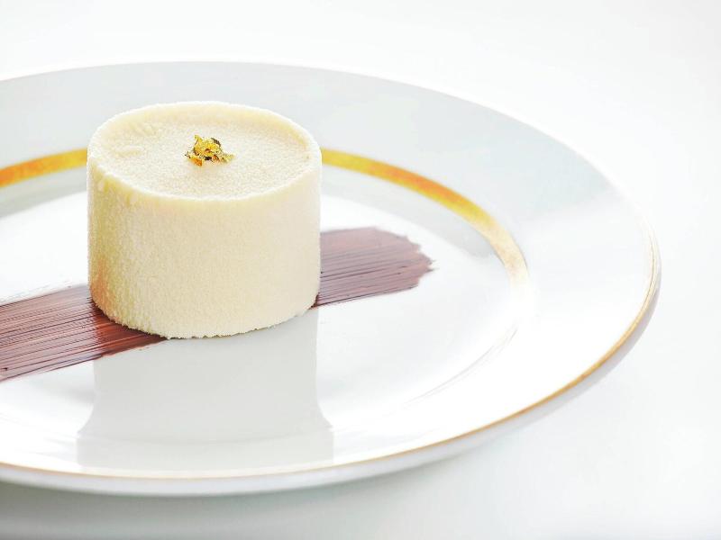 Grande Bretagne, A Luxury Collection Hotel image