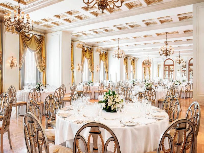Grande Bretagne, A Luxury Collection Hotel image