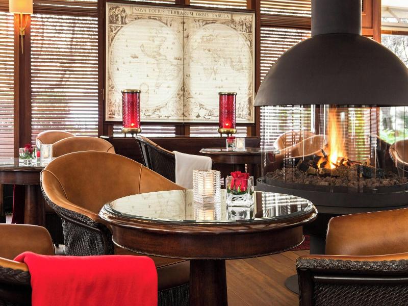 Grande Bretagne, A Luxury Collection Hotel image