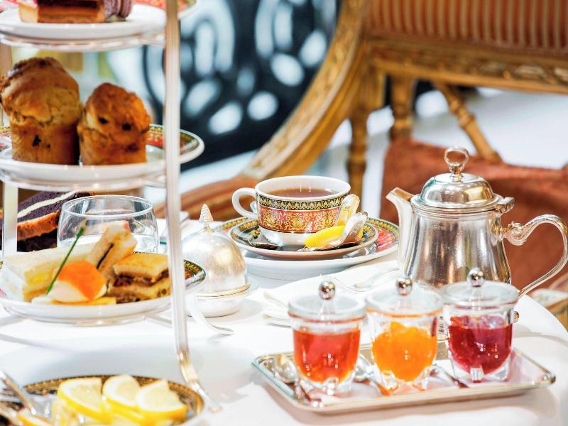 Grande Bretagne, A Luxury Collection Hotel image
