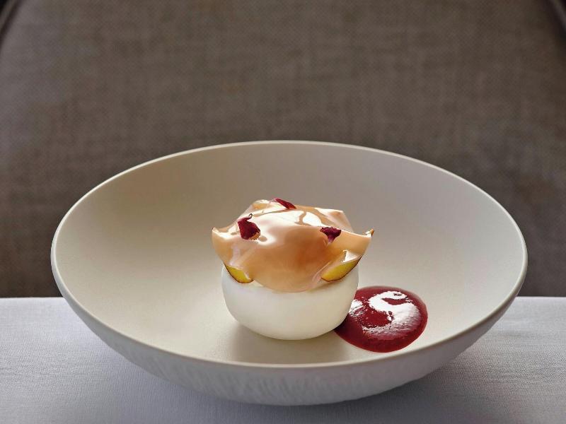 Grande Bretagne, A Luxury Collection Hotel image