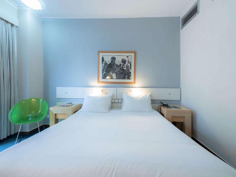 Dorian Inn Sure Hotel Collection by Best Western image