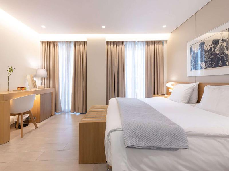 Dorian Inn Sure Hotel Collection by Best Western image