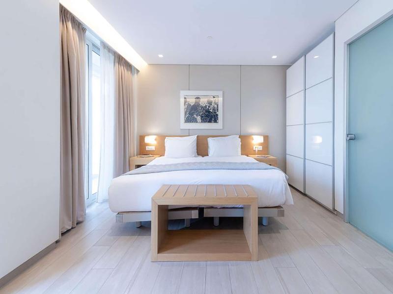 Dorian Inn Sure Hotel Collection by Best Western image