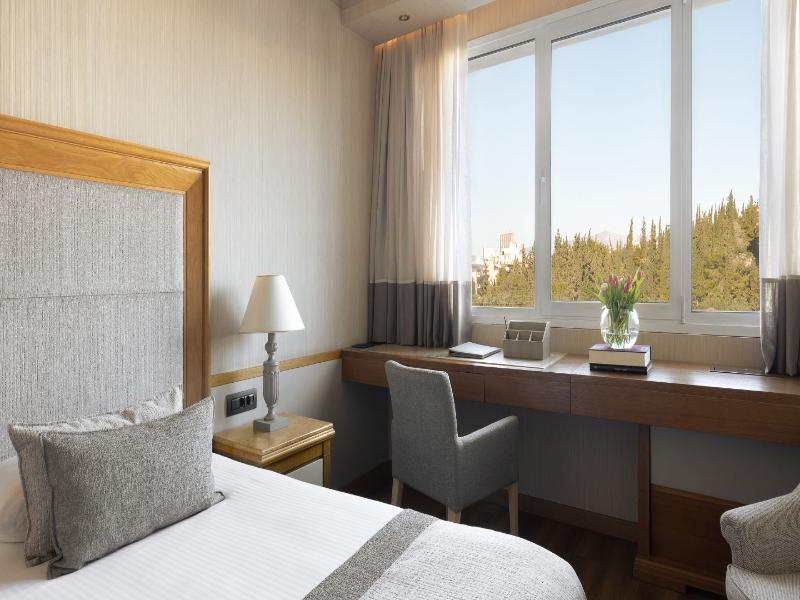 Divani Caravel image