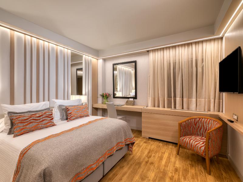 Divani Caravel image