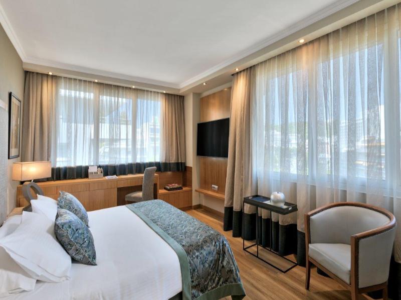 Divani Caravel image