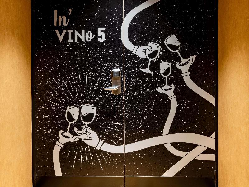 Novotel Beaune image