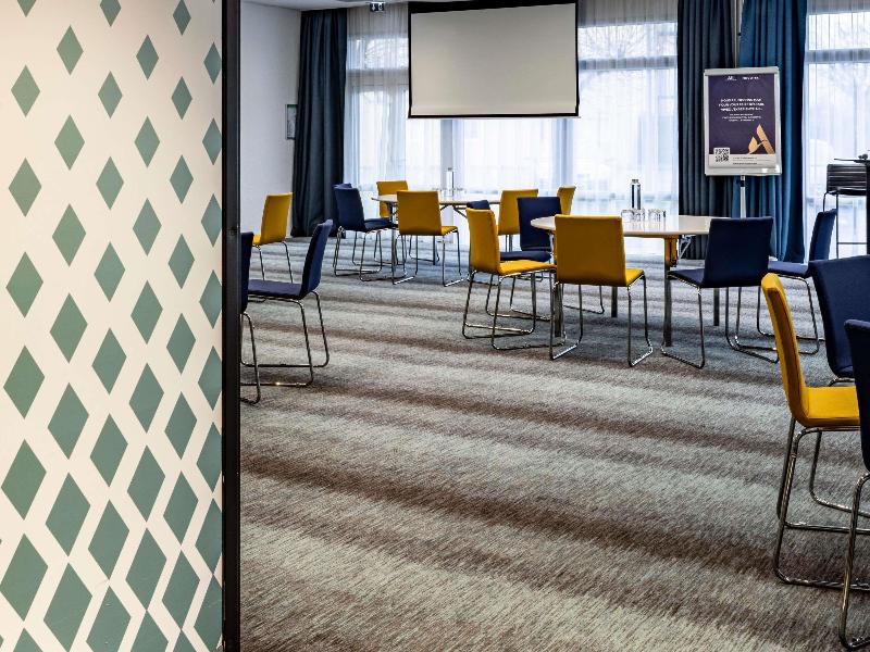 Novotel Beaune image