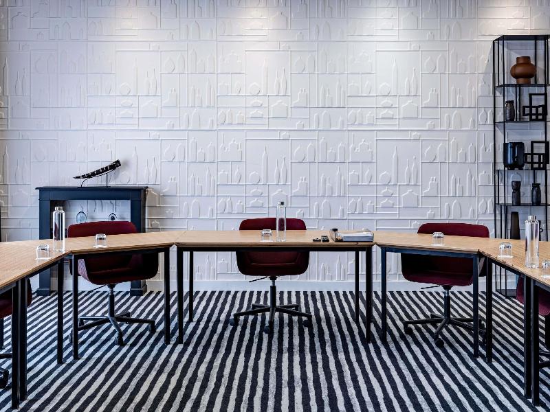 Novotel Beaune image