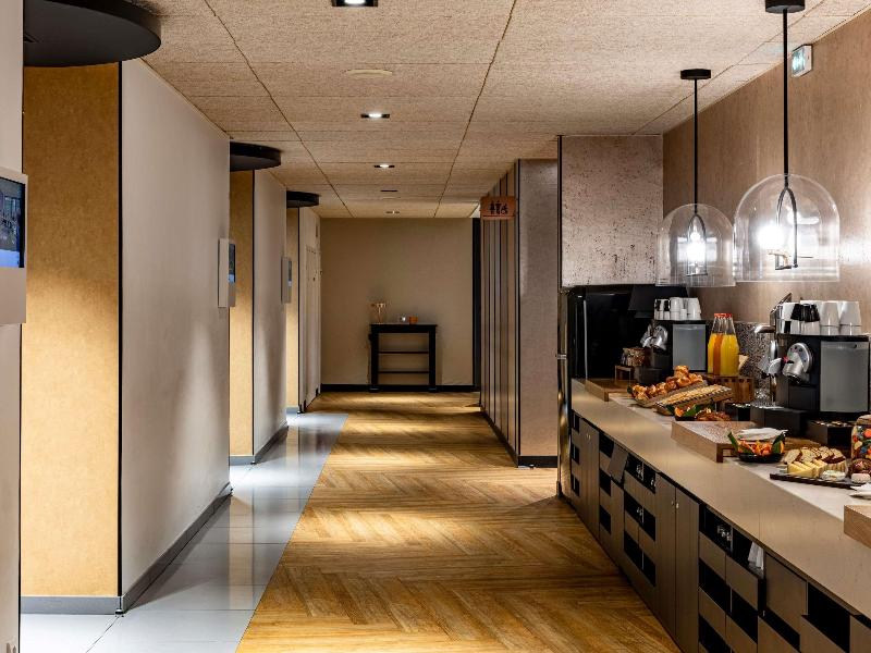 Novotel Beaune image