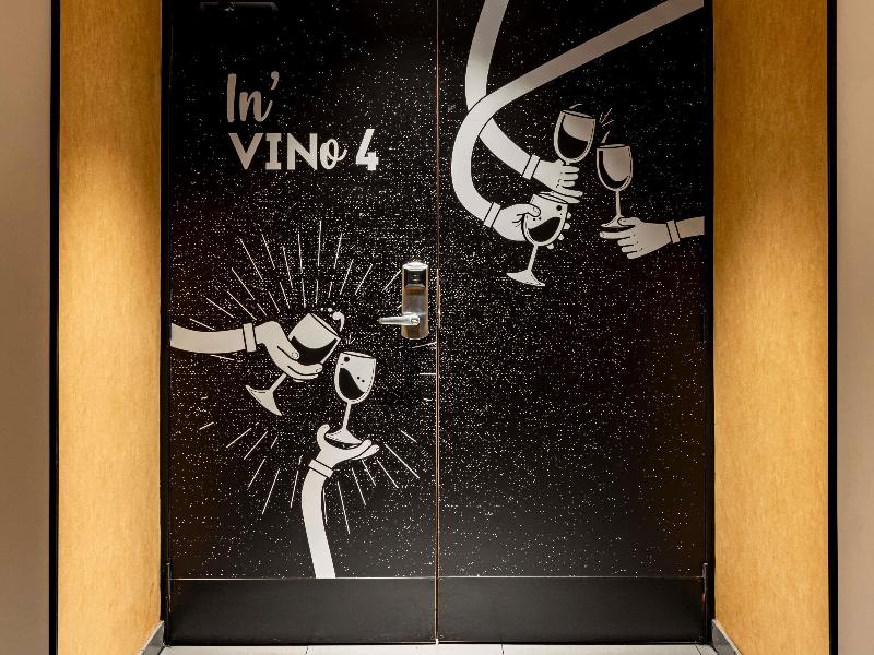 Novotel Beaune image