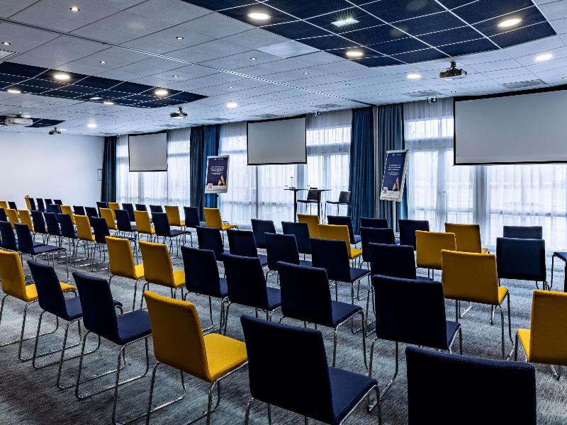 Novotel Beaune image