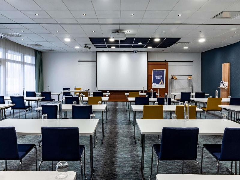Novotel Beaune image