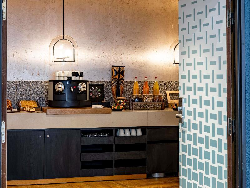 Novotel Beaune image