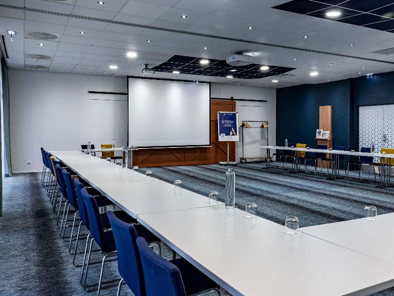 Novotel Beaune image