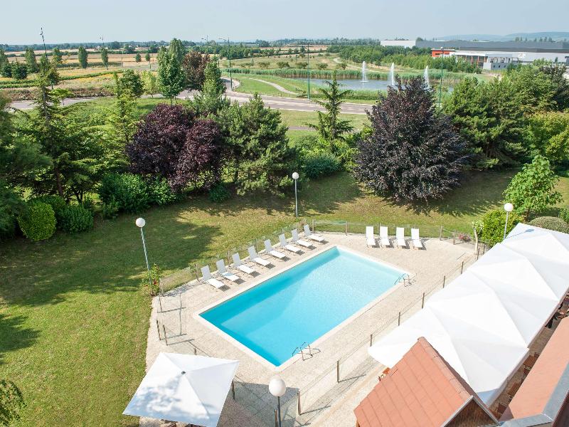 Novotel Beaune image