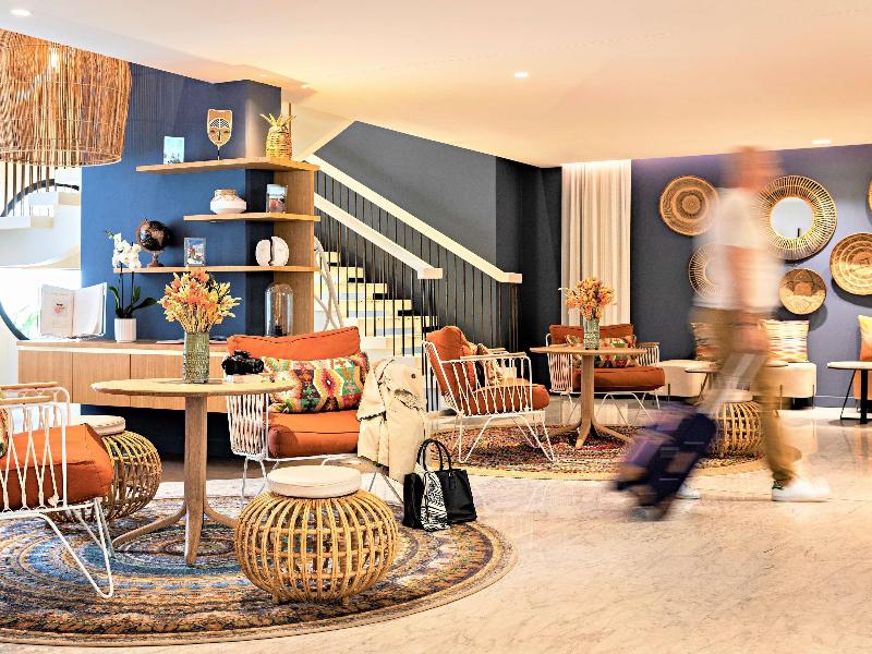 Croisette Beach Hotel Cannes - MGallery Collection image