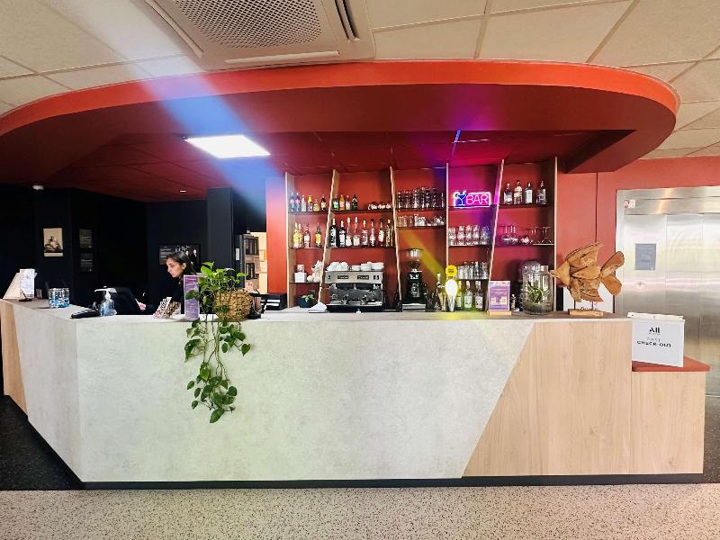 ibis Styles Lyon Gorge de Loup Saphir image