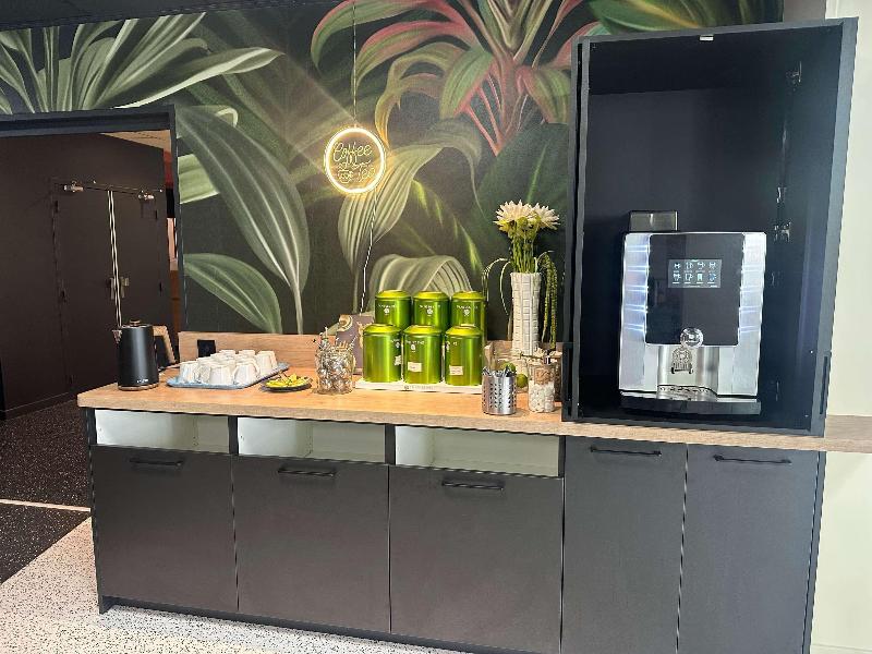ibis Styles Lyon Gorge de Loup Saphir image