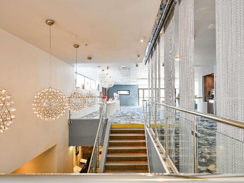 Mercure Marseille Centre Vieux Port image