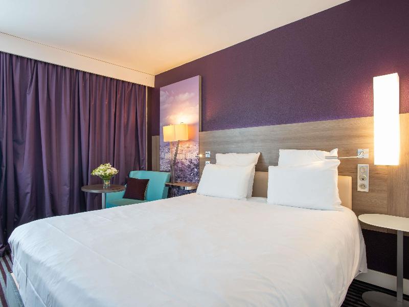 Mercure Marseille Centre Vieux Port image