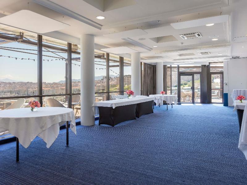 Sofitel Marseille Vieux Port image