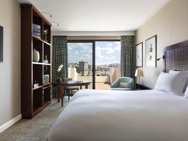 Sofitel Marseille Vieux Port image