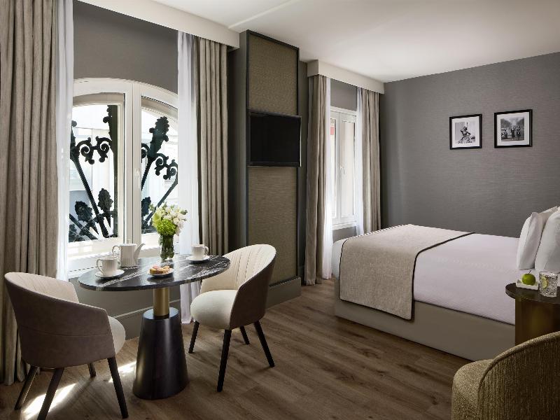 NH Collection Paris Ponthieu Champs-Elysées image