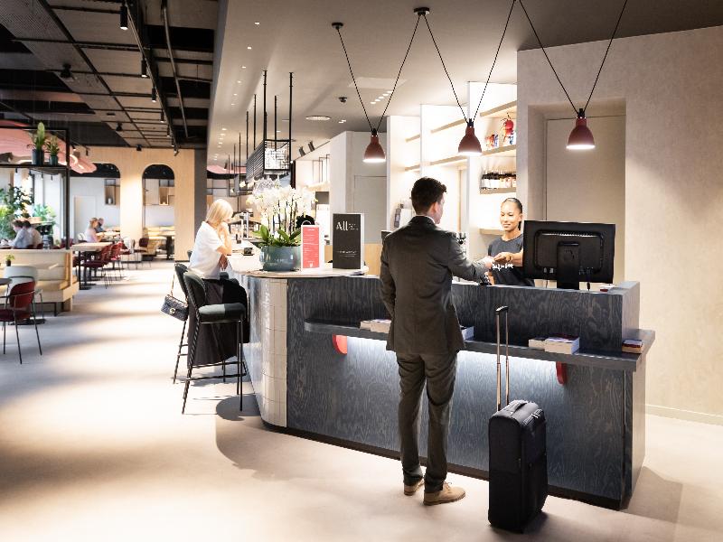Ibis Antwerpen Centrum image