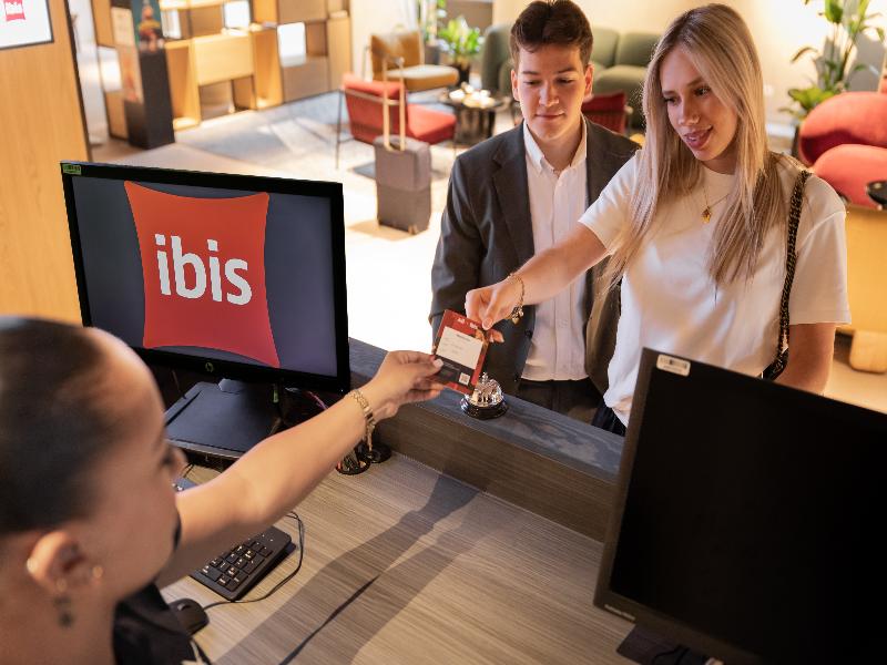 Ibis Antwerpen Centrum image